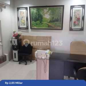 Rumah di Persada Sayang - Bojong Indah, Jakarta Barat, Uk 15x20, Cocok untuk Tinggal dan Usaha , tersedia melalui melalui situs Rumah123