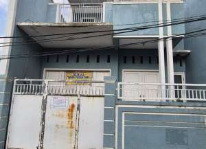 RUMAH DI PERUM PALEM PERTIWI BLOK W NO. 12A, PALEMWATU, MENGANTI GRESIK lokasi di ",
          price: `310000000`,
          currency: `IDR`
    };


    let pageData = {
        viewPhoneModalField: , tersedia melalui melalui situs Lamudi