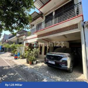 RumahDijual 2 LtSHM Hak Milik Perum Tembalang Dkt Jl RayaMulawarman UNDIPSemarang Atas , tersedia melalui melalui situs Rumah123