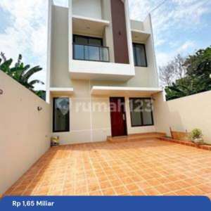 Rumah Dijual Baru MURAH Nyaman Aman Di Kodau Jatimekar Kota Bekasi Dekat Tol Jatiwarna AR136 , tersedia melalui melalui situs Rumah123