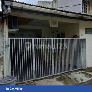 Rumah Dijual Di Benhil Jakpus , tersedia melalui melalui situs Rumah123