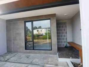 RUMAH DIJUAL DI CIPUTAT TANGERANG SELATAN lokasi di Ciputat, tersedia melalui melalui situs Olx