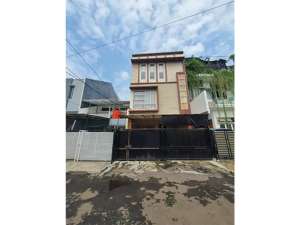 Rumah Dijual Kelapa Gading Kawasan Premium Janur Kuning Jalan Lebar lokasi di Kelapa Gading, tersedia melalui melalui situs Olx