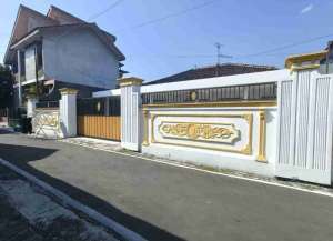 rumah dijual murah luas Bejen karanganyar solo lokasi di ",
          price: `765000000`,
          currency: `IDR`
    };


    let pageData = {
        viewPhoneModalField: , tersedia melalui melalui situs Lamudi