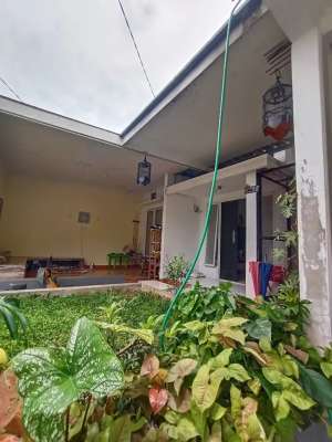 Rumah dijual Over Kredit 2Lantai LT173 di Visar Indah Pratama 98JT lokasi di Cibinong, tersedia melalui melalui situs Olx