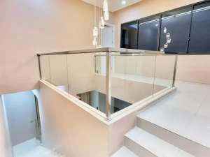 Rumah Discovery Amore, Bintaro jaya sektor 9 Tangerang selatan lokasi di Pesanggrahan, tersedia melalui melalui situs Olx