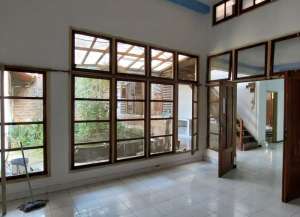 Rumah Disewa Gayungsari Barat Gayungan Surabaya lokasi di gayungan, tersedia melalui melalui situs Lamudi