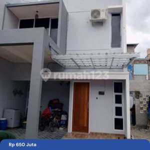 Rumah dua lantai akses dua mobil termurah di Cilangkap jakarta timur , tersedia melalui melalui situs Rumah123