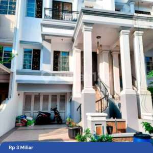 RUMAH GADING GRANDE DEKAT MALL HARGA OKE , tersedia melalui melalui situs Rumah123