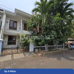 Rumah Hoek Depan Taman Di Janur Indah , tersedia melalui melalui situs Rumah123