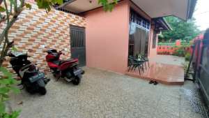 Rumah Hook 2 Lantai Dekat Green Lake City lokasi di Cengkareng, tersedia melalui melalui situs Olx