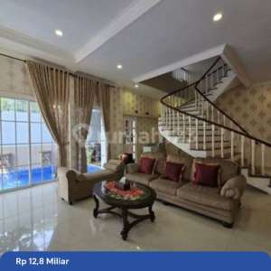 Rumah hook semi furnish ada kolam renang di Grisenda Pantai Indah Kapuk jakarta utara , tersedia melalui melalui situs Rumah123