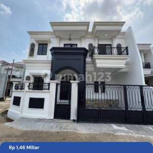 Rumah Hook Siap Huni Akses 7 Menit Ke Stasiun DepokDekat Tol , tersedia melalui melalui situs Rumah123