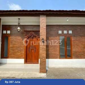 Rumah Hunian Etnik 3 Kamar Tidur Lokasi Strategis , tersedia melalui melalui situs Rumah123