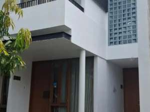 Rumah Jual Cepat Full Furnished Tropikana Harga Dibawah Pasar lokasi di Cikarang Selatan, tersedia melalui melalui situs Olx