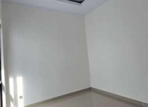 Rumah Kavling Dki, Brand New, Rumah Penyelesaian Tomang, Rumah Meruya Selatan, Rumah Meruya, Jakarta Barat lokasi di ",
          price: `2479000000`,
          currency: `IDR`
    };


    let pageData = {
        viewPhoneModalField: , tersedia melalui melalui situs Lamudi