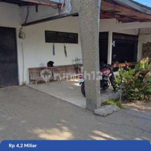 Rumah Kendangsari Surabaya 392m2 SHM 100m Dari Raya Kendangsari Dkt Ubaya Petra Super BU , tersedia melalui melalui situs Rumah123