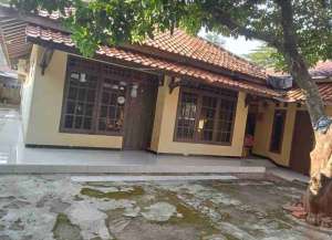 RumahKontrakan 8 Pintu, Lt. 667 m, Dekat Pintu Tol Sadang Jarak 600 m. Purwakarta. lokasi di ",
          price: `1600000000`,
          currency: `IDR`
    };


    let pageData = {
        viewPhoneModalField: , tersedia melalui melalui situs Lamudi