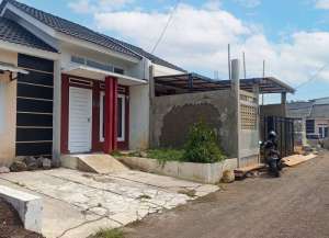 Rumah Kontrakan Bagus Semi Furnished di Pusat Kota Cianjur lokasi di ",
          price: `25000000`,
          currency: `IDR`
    };


    let pageData = {
        viewPhoneModalField: , tersedia melalui melalui situs Lamudi