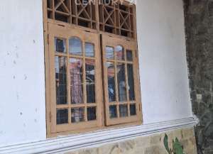 Rumah Kos 27 Kamar Lokasi Strategis Di Kayuringin Kota Bekasi lokasi di ",
          price: `4000000000`,
          currency: `IDR`
    };


    let pageData = {
        viewPhoneModalField: , tersedia melalui melalui situs Lamudi