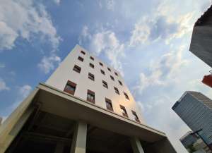 Rumah Kosan Dijual di Gading Serpong 97 Kamar Okupansi 100 lokasi di kelapa-dua-2, tersedia melalui melalui situs Lamudi