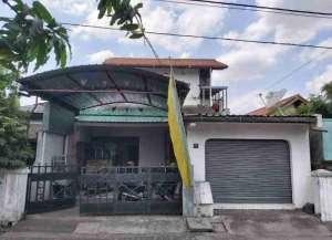 RumahKost di Jl Karanglo Raya Gemah dekat Pasar Pedurungan lokasi di ",
          price: `900000000`,
          currency: `IDR`
    };


    let pageData = {
        viewPhoneModalField: , tersedia melalui melalui situs Lamudi