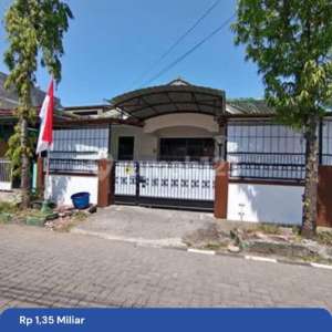 RumahKostFull Dijual SHM Hak Milik PalebonDktBCA Majapahit Pedurungan Semarang Timur , tersedia melalui melalui situs Rumah123