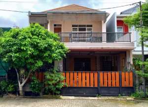 Rumah Luas 2 Lantai 8 Mnt ke Mayapada Hospital Bogor Bisa KPR J-22730 lokasi di ",
          price: `3320000000`,
          currency: `IDR`
    };


    let pageData = {
        viewPhoneModalField: , tersedia melalui melalui situs Lamudi