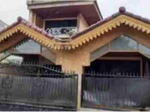 Rumah Luas Butuh minim Renovasi di Komplek Abadi, Duren Sawit lokasi di Duren Sawit, tersedia melalui melalui situs Olx