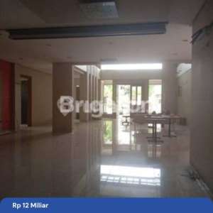 RUMAH LUAS - DELTASARI INDAH, SIDOARJO COCOK UNTUK HUNIAN KELUARGA BESAR, GUEST HOUSEKOST EKSKLUSIF, KANTORTEMPAT USAHA , tersedia melalui melalui situs Rumah123