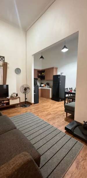 Rumah Luas Hadap Selatan 10 Mnt ke Stasiun LRT Jatibening Baru J-29374 lokasi di Cikarang Utara, tersedia melalui melalui situs Olx