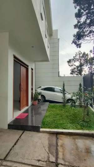 Rumah Lux Siap Huni di Bandung Utara Lingkungan aman, nyaman, sejuk lokasi di Sukasari, tersedia melalui melalui situs Olx