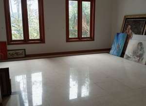 Rumah Margasawa, Bisa Kantor Lt.1400 mLb.500 m, 2 Lantai,Taman depan belakang,225 jt Thn lokasi di pasar-minggu, tersedia melalui melalui situs Lamudi