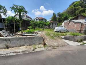 Rumah Menoreh Sampangan Semarang inden dekat Jl menoreh raya lokasi di Papandayan, tersedia melalui melalui situs Olx