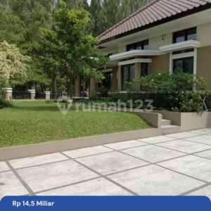 Rumah Mewah Bandoeng Tempo Dulu Kota Baru Parahyangan , tersedia melalui melalui situs Rumah123