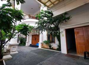 Rumah Mewah Di Sunter Danau Indah lokasi di sunter-jaya, tersedia melalui melalui situs Lamudi