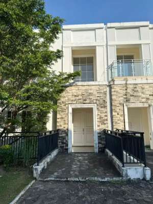 Rumah Mewah Double Decker di Tanjung Bunga, Makassar lokasi di Mariso, tersedia melalui melalui situs Olx