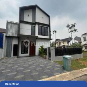 Rumah Mewah Furnished Modern Design Private Pool Taman Bromo Lippo Karawaci , tersedia melalui melalui situs Rumah123