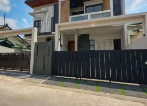 Rumah Mewah Gaperta Kawasan Elit 6x25M2 3kt 3km Samping Givency One lokasi di kesawan, tersedia melalui melalui situs Lamudi