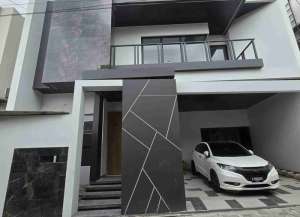 rumah mewah Kaliurang km 8 lokasi di ",
          price: `3350000000`,
          currency: `IDR`
    };


    let pageData = {
        viewPhoneModalField: , tersedia melalui melalui situs Lamudi
