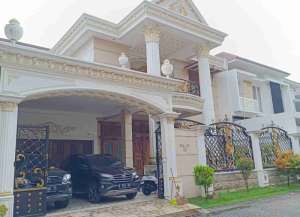 Rumah Mewah Kebonsari LVK, Kebonsari, Surabaya lokasi di jambangan, tersedia melalui melalui situs Lamudi