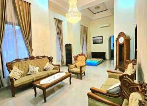 RUMAH MEWAH MODERN JUAL MURAH DI WANAREJA CILACAP lokasi di ",
          price: `1300000000`,
          currency: `IDR`
    };


    let pageData = {
        viewPhoneModalField: , tersedia melalui melalui situs Lamudi