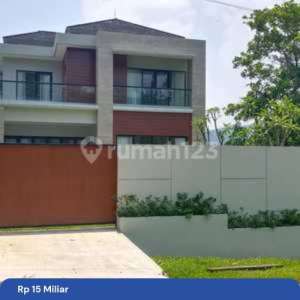 Rumah mewah purnish bali hill Sentul city , tersedia melalui melalui situs Rumah123