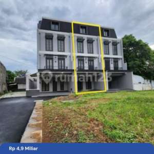 Rumah Mewah Siap Huni Marba Residence Kav. C2 di Jl. Buncit Raya Jaksel , tersedia melalui melalui situs Rumah123