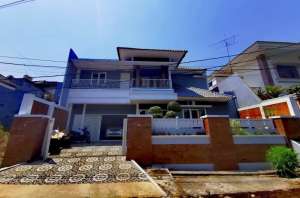 Rumah Mewah Srondol Banyumanik Tembalang lokasi di Sumurboto, tersedia melalui melalui situs Olx