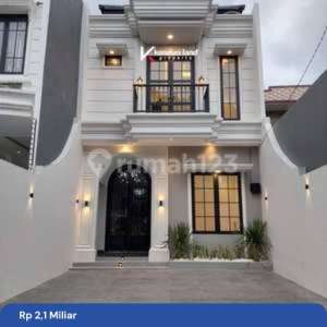 Rumah Modern Classic Dkebagusan Jagakarsa Jakarta Selatan , tersedia melalui melalui situs Rumah123