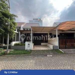 Rumah Modern dekat BinusAlfamart di Brassia Hill Araya Malang , tersedia melalui melalui situs Rumah123