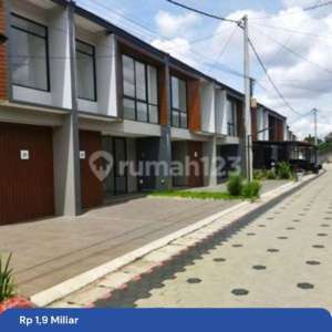 Rumah Modern Minimalis Daerah Caringin Bandung , tersedia melalui melalui situs Rumah123
