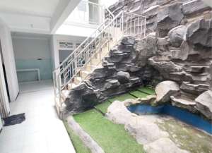 Rumah Murah 2 Lantai Sulfat BMW taman Sulfat Kota Malang lokasi di ",
          price: `1300000000`,
          currency: `IDR`
    };


    let pageData = {
        viewPhoneModalField: , tersedia melalui melalui situs Lamudi