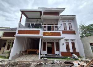 RUMAH MURAH DALAM CLUSTER DI KALASAN, BISA KPR lokasi di ",
          price: `1750000000`,
          currency: `IDR`
    };


    let pageData = {
        viewPhoneModalField: , tersedia melalui melalui situs Lamudi
